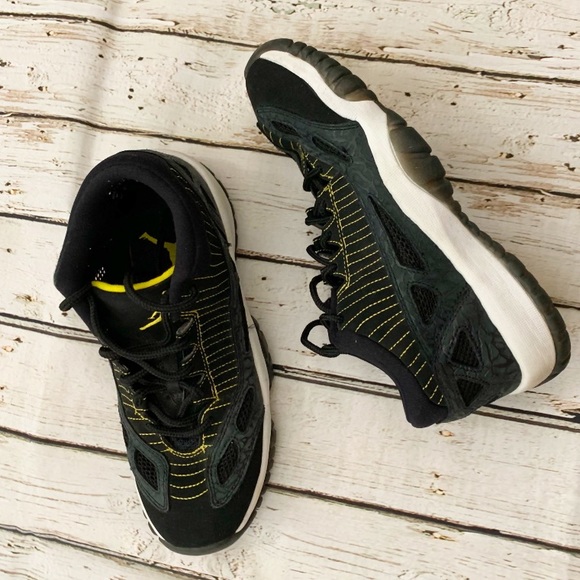 Jordan Other - Air Jordan 11 Retro Sneakers